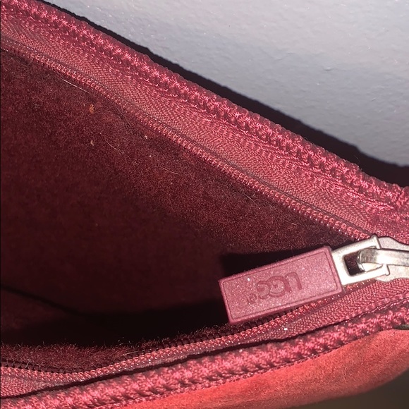 UGG cross body adjustable bag - Picture 3 of 4